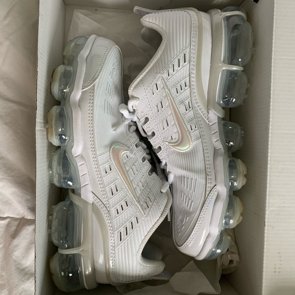 Women’s Nike Air Vapormax 360